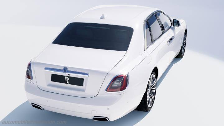 Rolls-Royce Ghost 2021 boot space