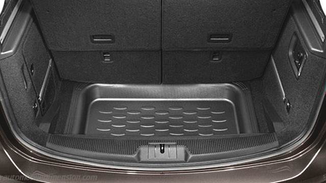 Seat Alhambra 2015 boot space