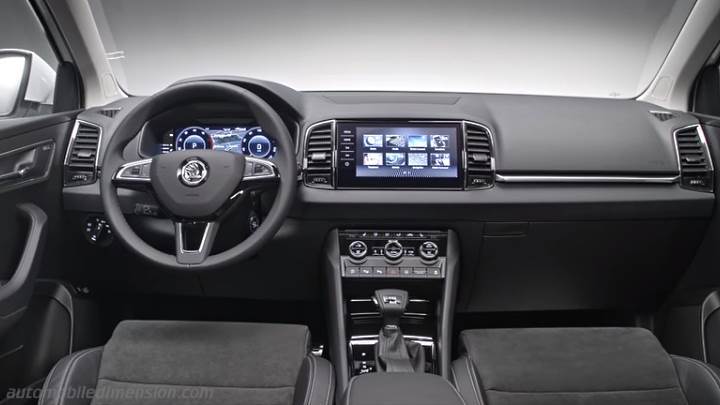 Skoda Karoq 2018 dashboard