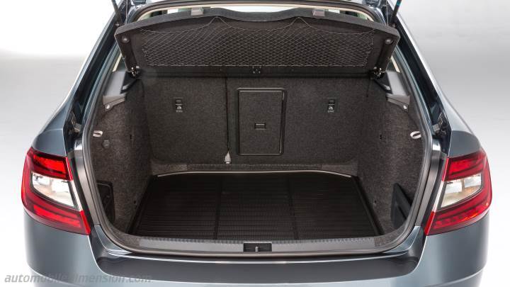 Skoda Octavia 2017 boot space