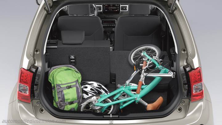 Suzuki Ignis 2020 boot space