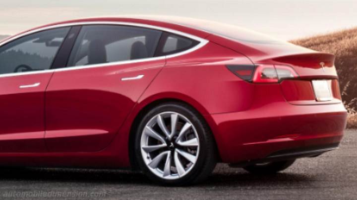 Tesla Model 3 2018 bagageutrymme