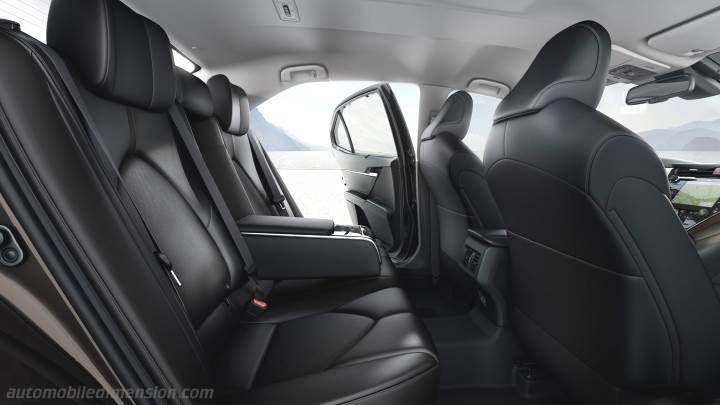 Toyota Camry 2019 interieur