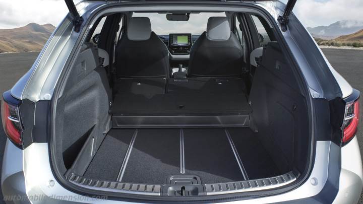 Toyota Corolla Touring Sports 2019 boot space