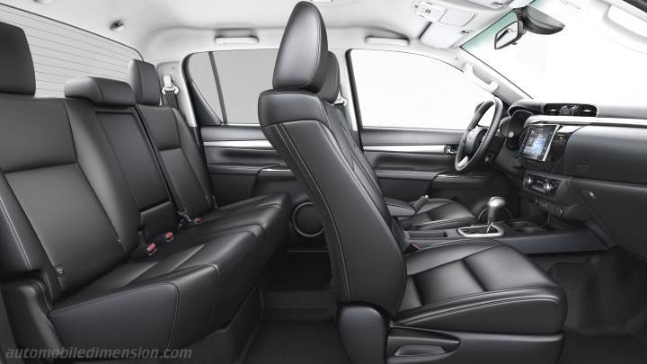 Toyota Hilux 2016 interior
