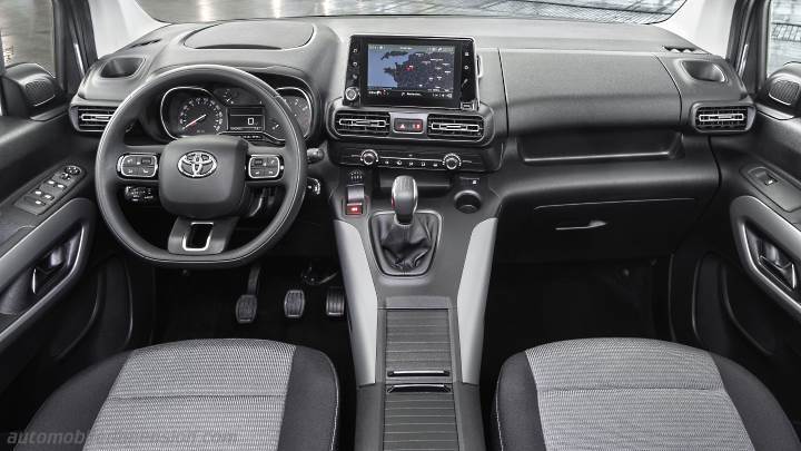 Toyota Proace City Verso Long 2020 instrumentbräda