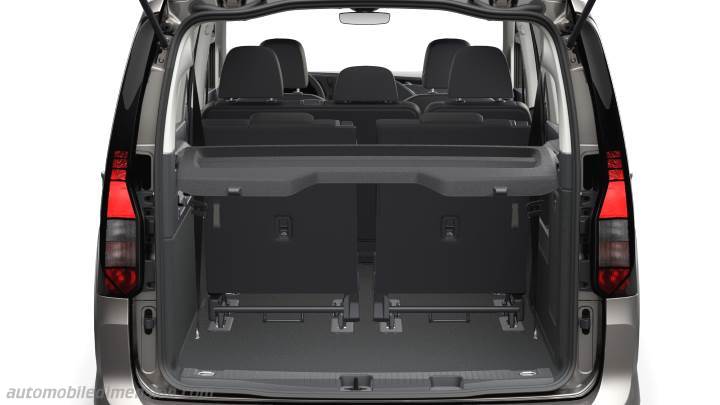 Volkswagen Caddy Maxi 2021 boot space