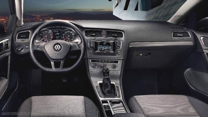 Volkswagen Golf Variant 2013 instrumentbräda