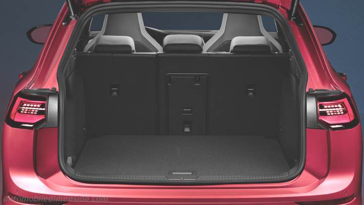 Volkswagen Golf Variant dimensions, boot space and electrification