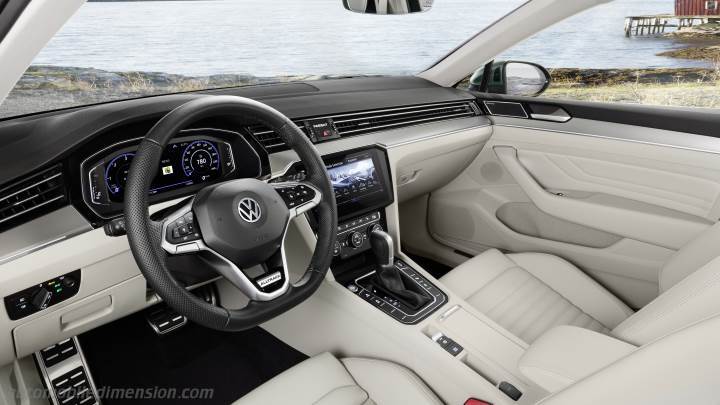 Volkswagen Passat Alltrack 2019 interior