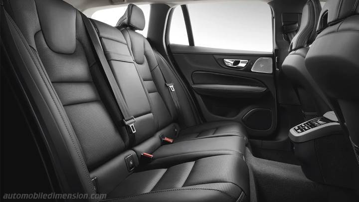 Volvo V60 2018 interior