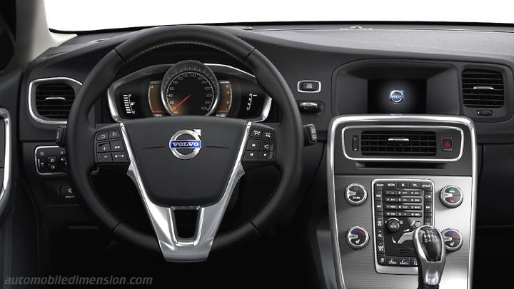 Tableau de bord Volvo V60 Cross Country 2015