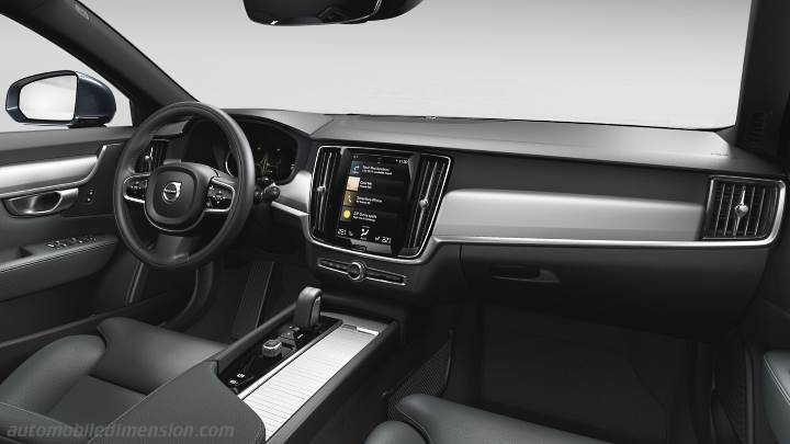 Volvo V90 Cross Country 2020 dashboard